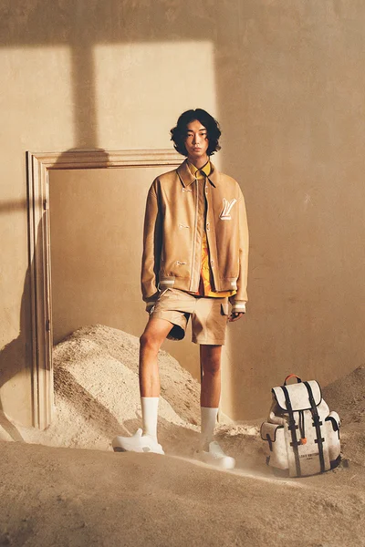 Look 3